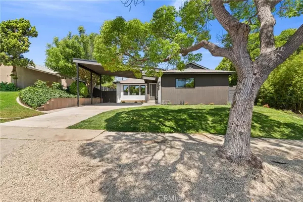 Los Angeles, CA 90066,13007 Dewey Street