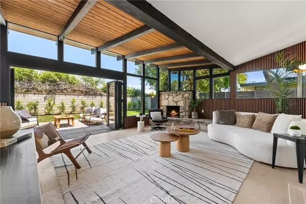 13007 Dewey Street, Los Angeles, CA 90066