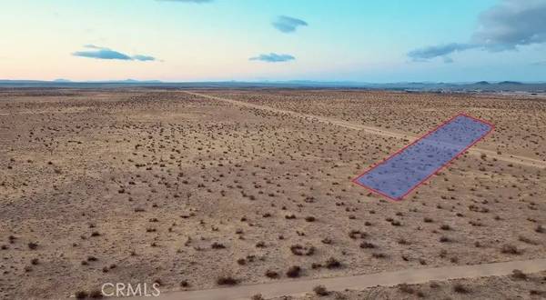38 Helendale, Adelanto, CA 92301