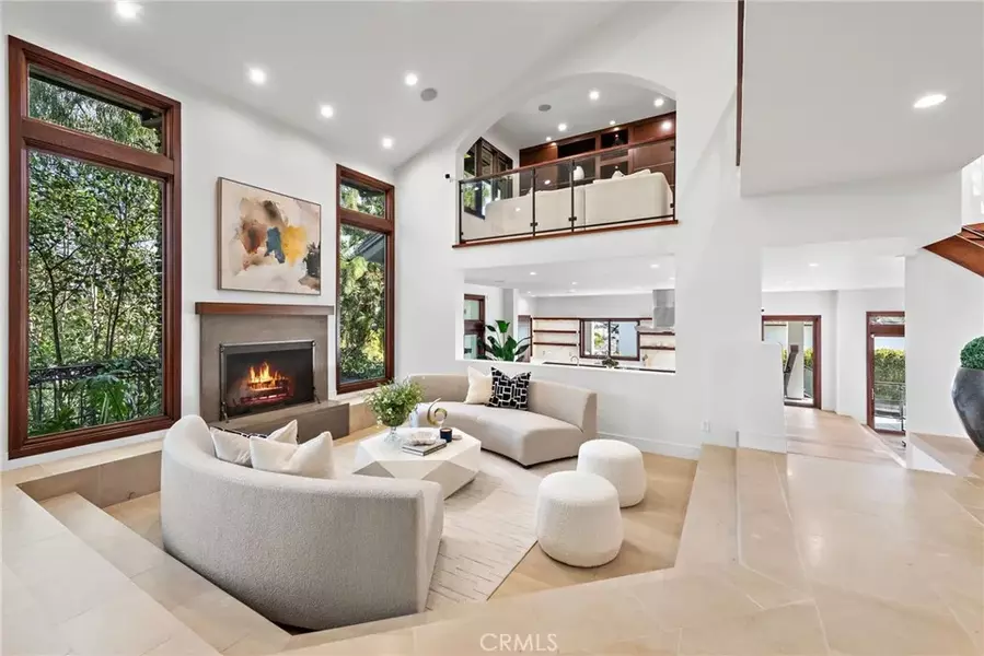 2907 Cliff Drive, Newport Beach, CA 92663