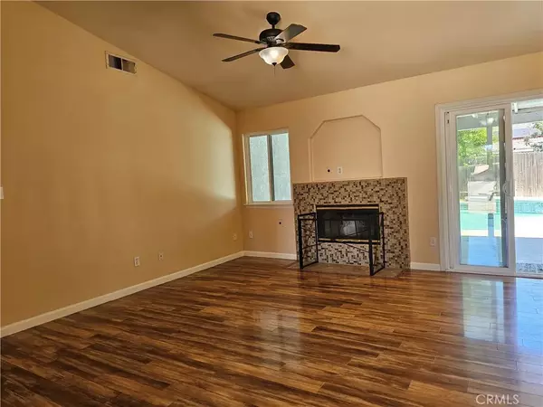 Bakersfield, CA 93313,5400 Sugar Pine Drive