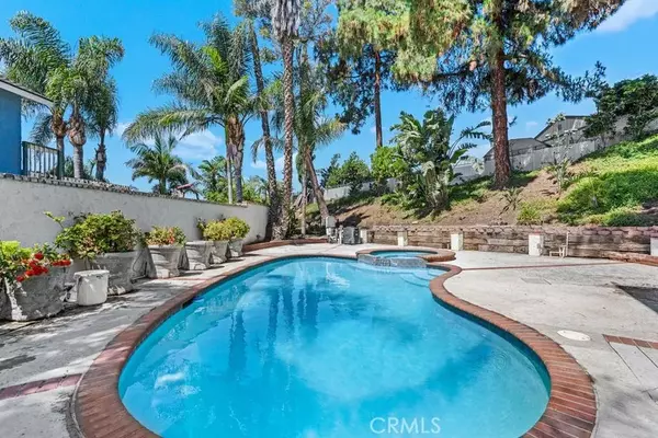 Corona, CA 92878,870 Nottingham Drive
