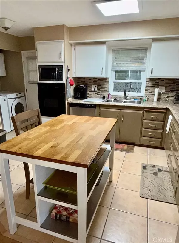 Huntington Beach, CA 92649,16222 Monterey #215