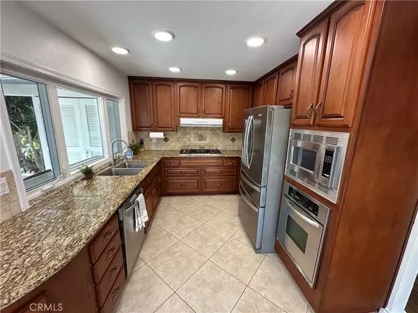 Huntington Beach, CA 92646,21041 Shaw Lane