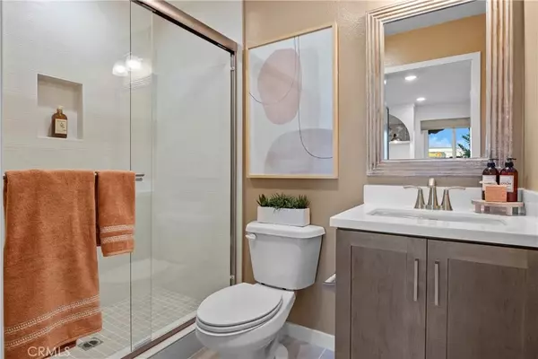 Downey, CA 90240,7358 Foster Bridge Boulevard