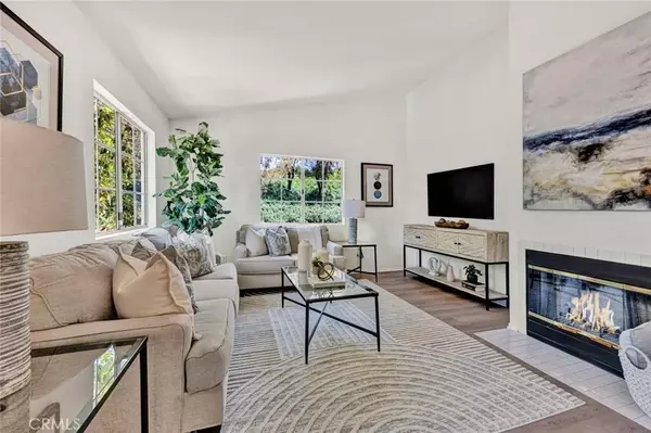 Lake Forest, CA 92630,25568 Azalea