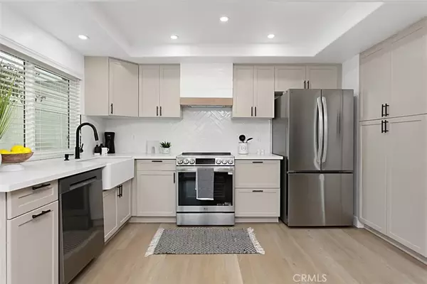 17738 Plaza Acosta, San Diego, CA 92128