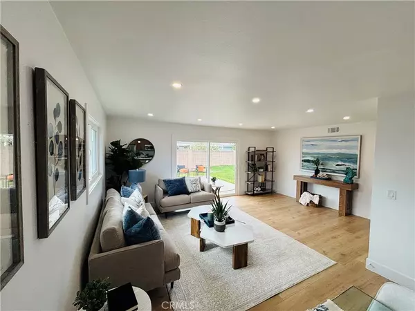 Huntington Beach, CA 92647,6781 Retherford Drive