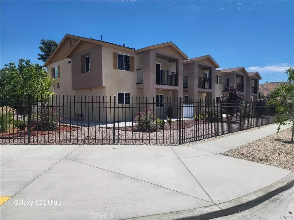 San Bernardino, CA 92407,1199 W 41st Unit 1 Street