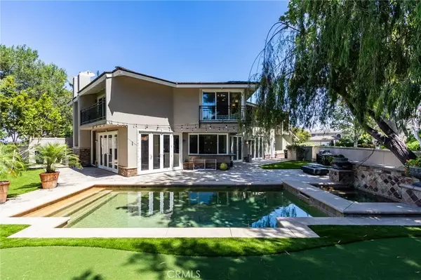 Newport Beach, CA 92660,1 Rue Biarritz