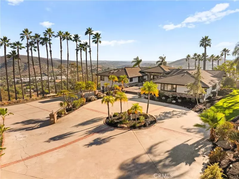 635 Becky Lane, San Marcos, CA 92069