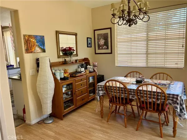 Irvine, CA 92614,10 LACONIA