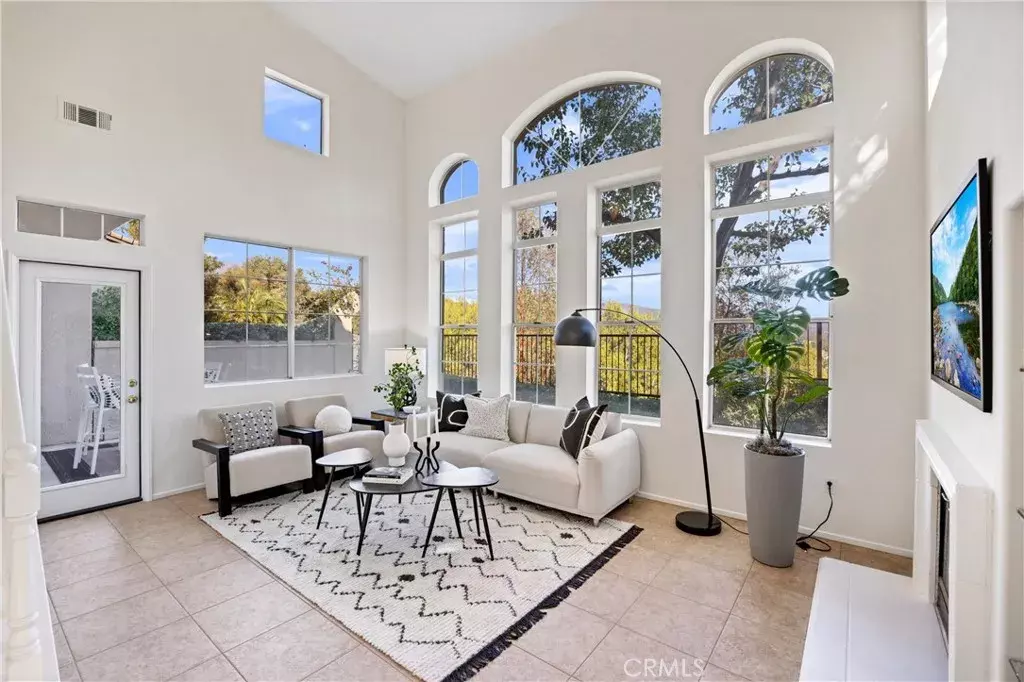 Rancho Santa Margarita, CA 92688,98 Tierra Montanosa