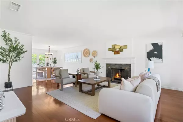 2500 Canyon View Lane, Pasadena, CA 91107