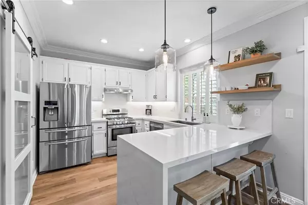 Rancho Santa Margarita, CA 92688,33 Willowbrook Lane