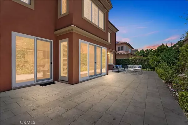 Irvine, CA 92618,65 Modena