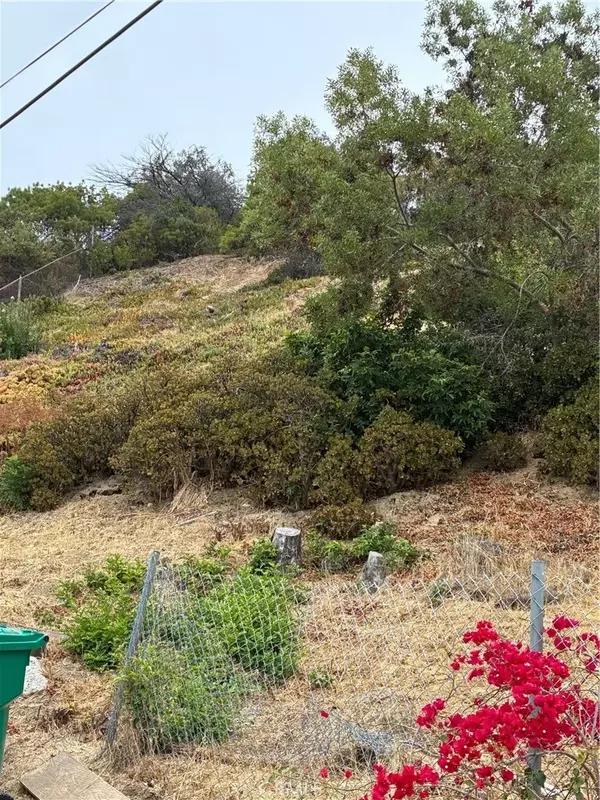 Oceanside, CA 92054,116 N Barnwell