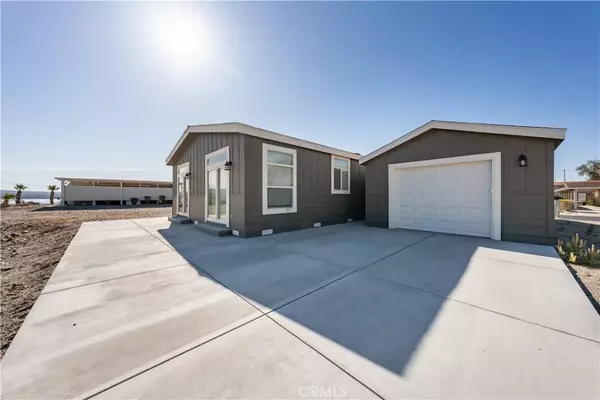 Needles, CA 92363,12600 Havasu Lake Road #74