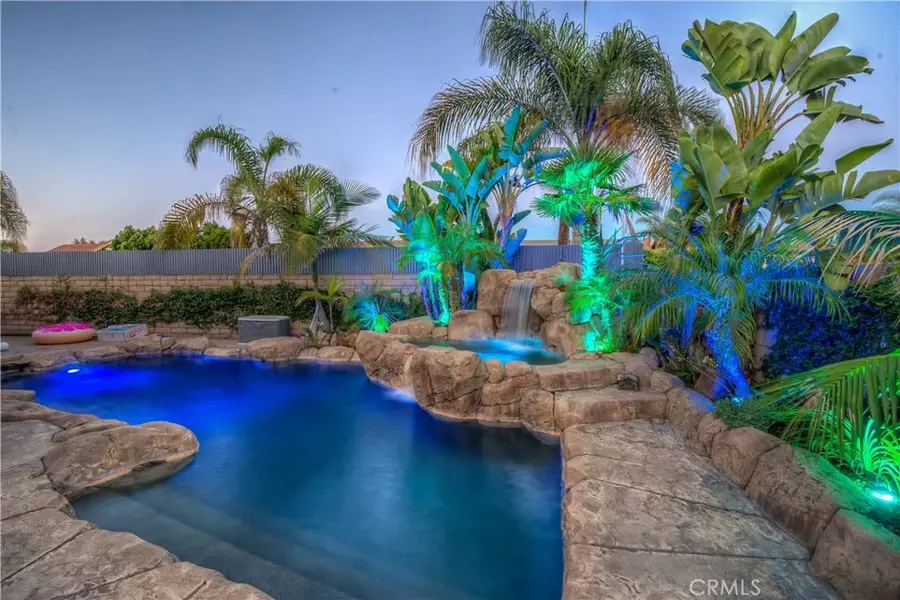 8492 Spring Circle, Huntington Beach, CA 92646