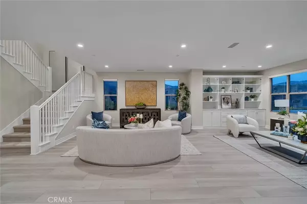 Irvine, CA 92602,100 Albero