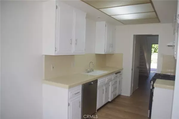 Temple City, CA 91780,5548 Welland Avenue #3