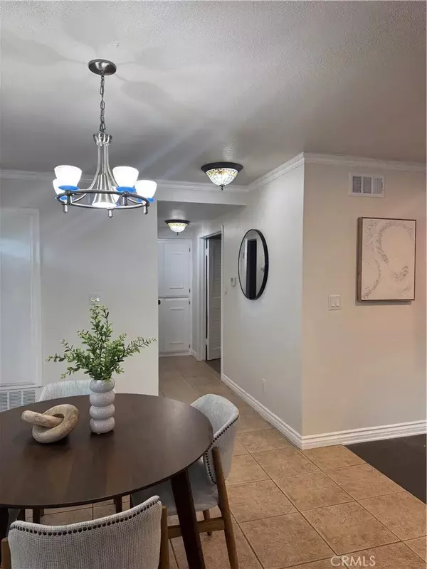 Santa Ana, CA 92704,3050 S Bristol Street #53