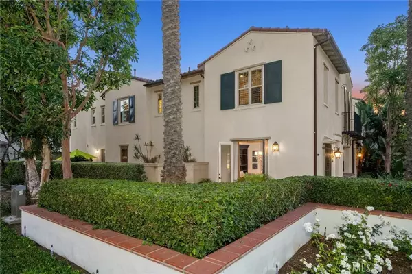 Irvine, CA 92620,64 Great Lawn