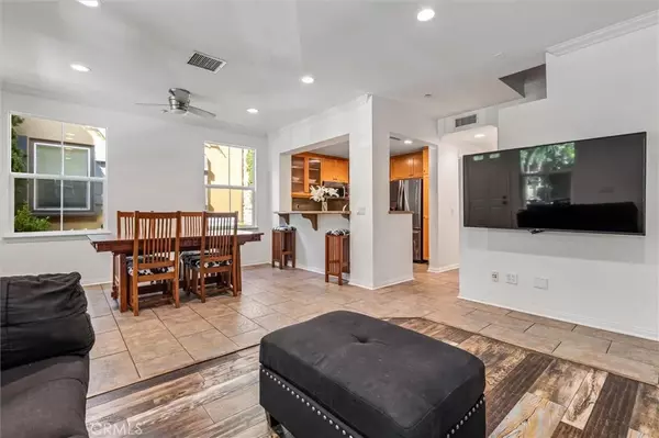Irvine, CA 92603,119 Jadestone