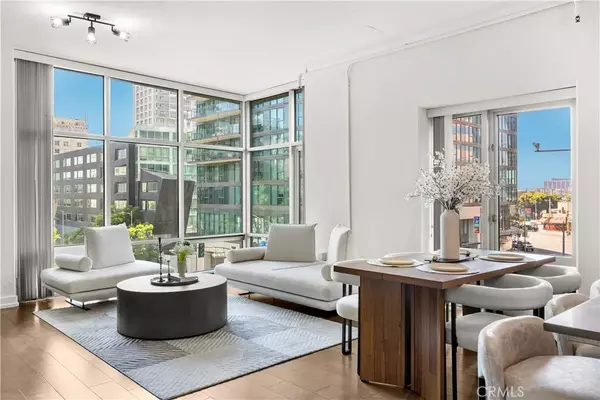 645 W 9th Street #303, Los Angeles, CA 90015