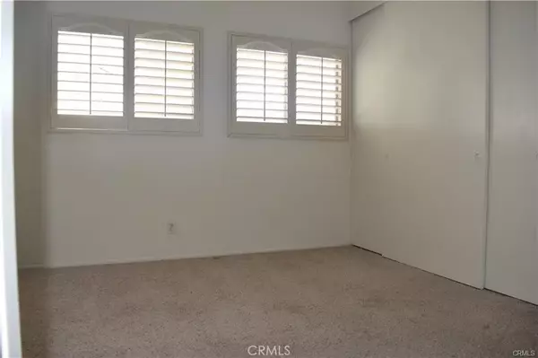 Irvine, CA 92604,91 Oval Road #1