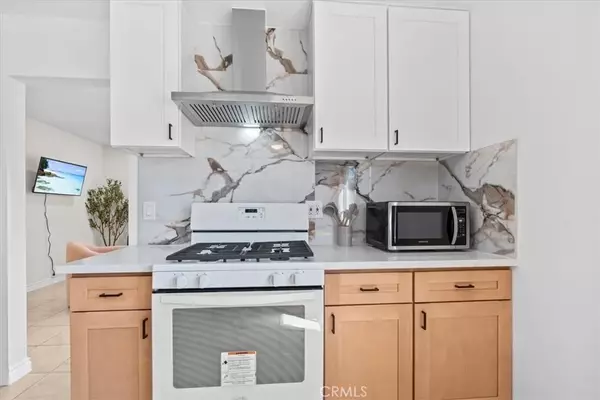 Tustin, CA 92780,1097 Bonita Street