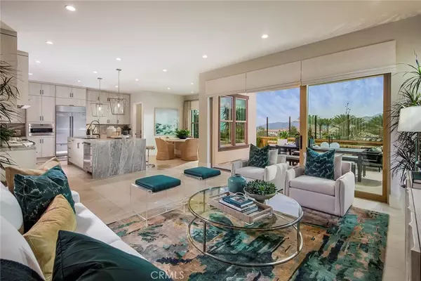 Irvine, CA 92618,117 Oakstone