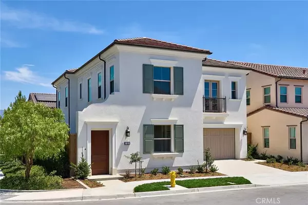 Irvine, CA 92618,118 Oakstone