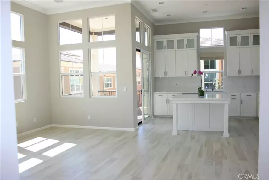 114 Crescent Moon, Irvine, CA 92602
