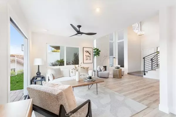 Laguna Beach, CA 92651,51 La Costa Court