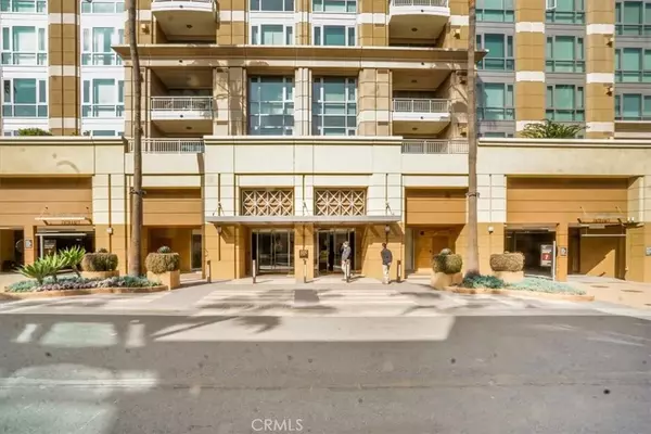 Irvine, CA 92612,3059 Scholarship