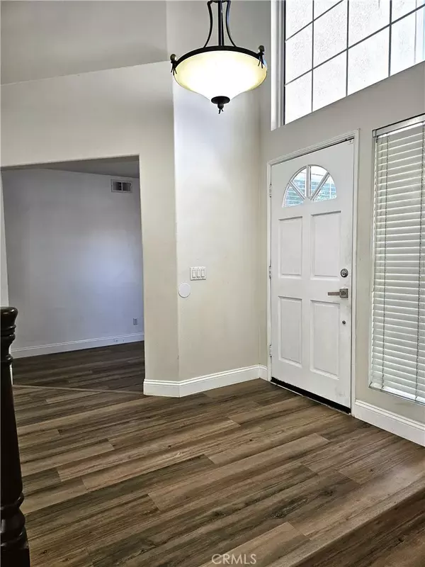 Yorba Linda, CA 92887,23850 Nicole Way