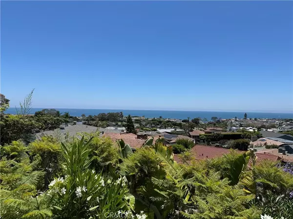 Corona Del Mar, CA 92625,424 Mendoza Terrace
