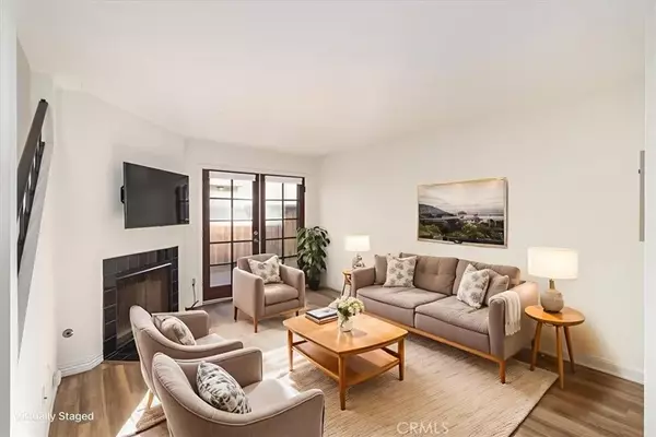 San Diego, CA 92109,1828 Diamond Street #3