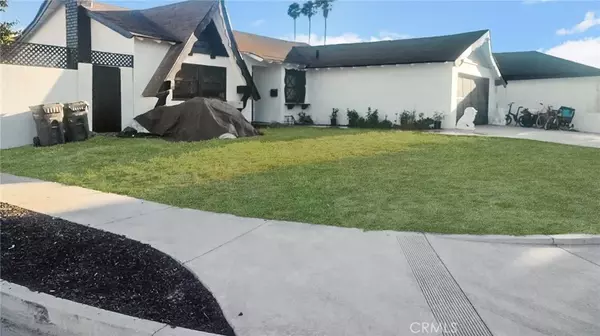 4652 Prelude Drive, Huntington Beach, CA 92649