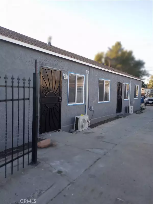 Los Angeles, CA 90059,813 E Imperial