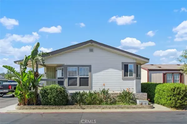 5815 E La Palma #74, Anaheim, CA 92807