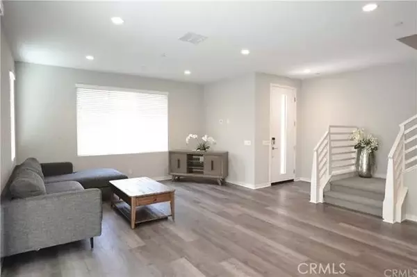 Irvine, CA 92618,123 Bravo