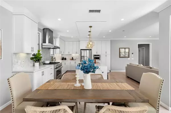 Irvine, CA 92620,82 Decker