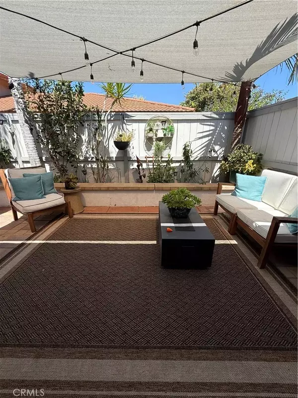Tustin, CA 92780,2244 Beechnut Rd