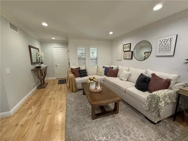 Tustin, CA 92780,2244 Beechnut Rd
