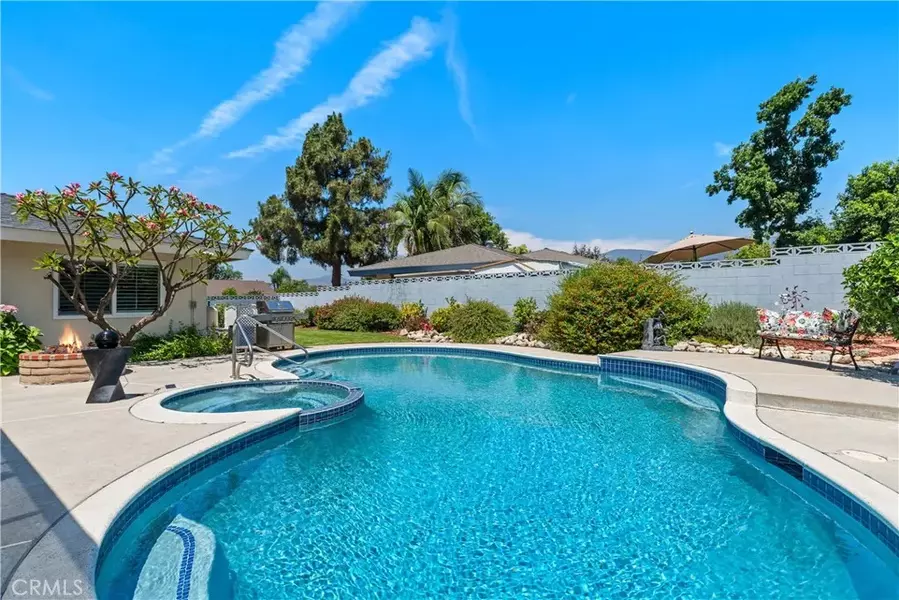 1754 Athens Court, Claremont, CA 91711