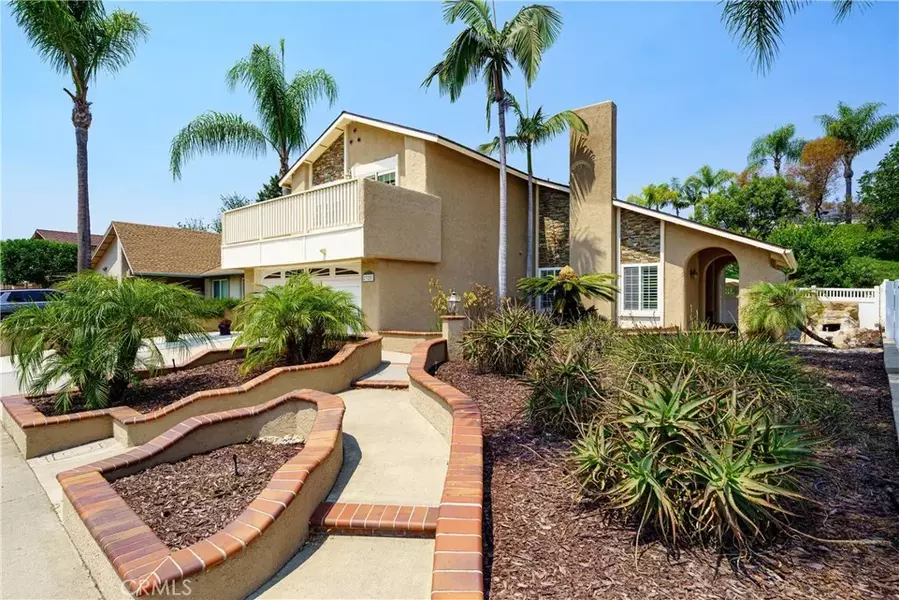 23251 Via Guadix, Mission Viejo, CA 92691