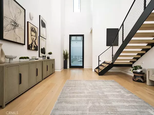 Villa Park, CA 92861,18852 Canyon Crest Drive