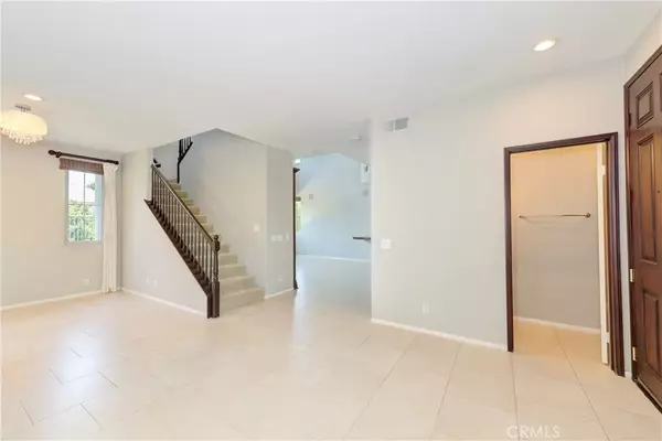 Ladera Ranch, CA 92694,17 Danbury